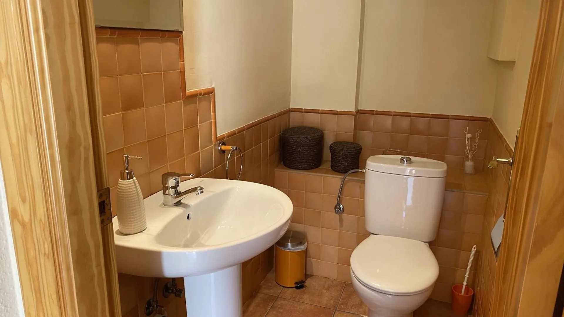 Casa La Querencia Del Lago Alojamiento Rural Las Jaras