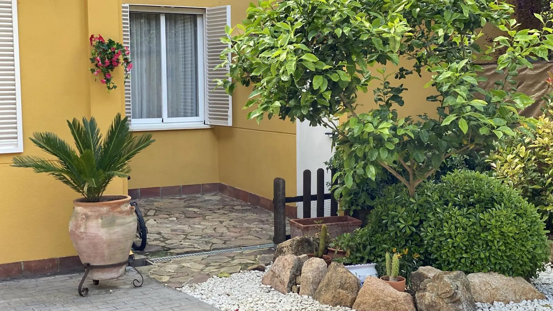 Casa La Querencia Del Lago Alojamiento Rural Las Jaras